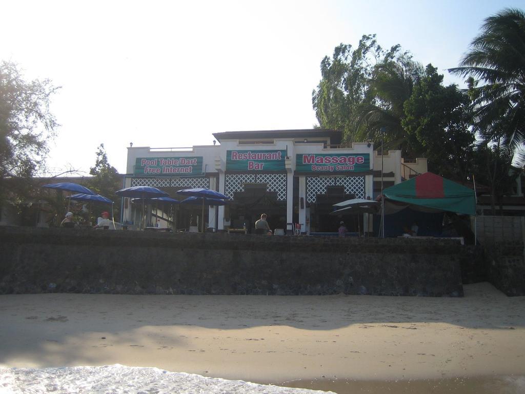 Sea Breeze Guest House Cha-Am Bagian luar foto