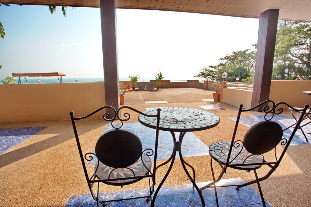Sea Breeze Guest House Cha-Am Ruang foto